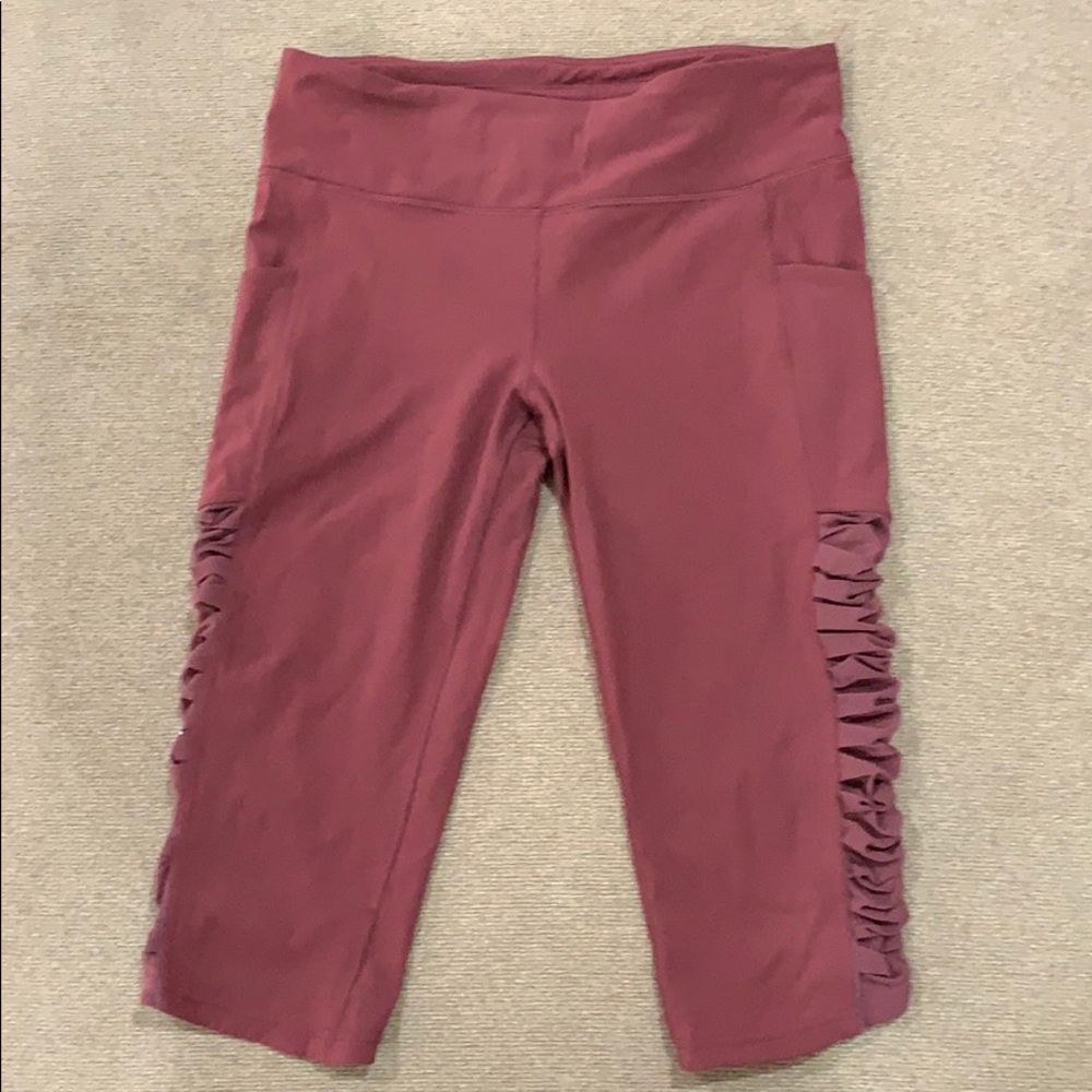 Lululemon Sharp Turn Crops